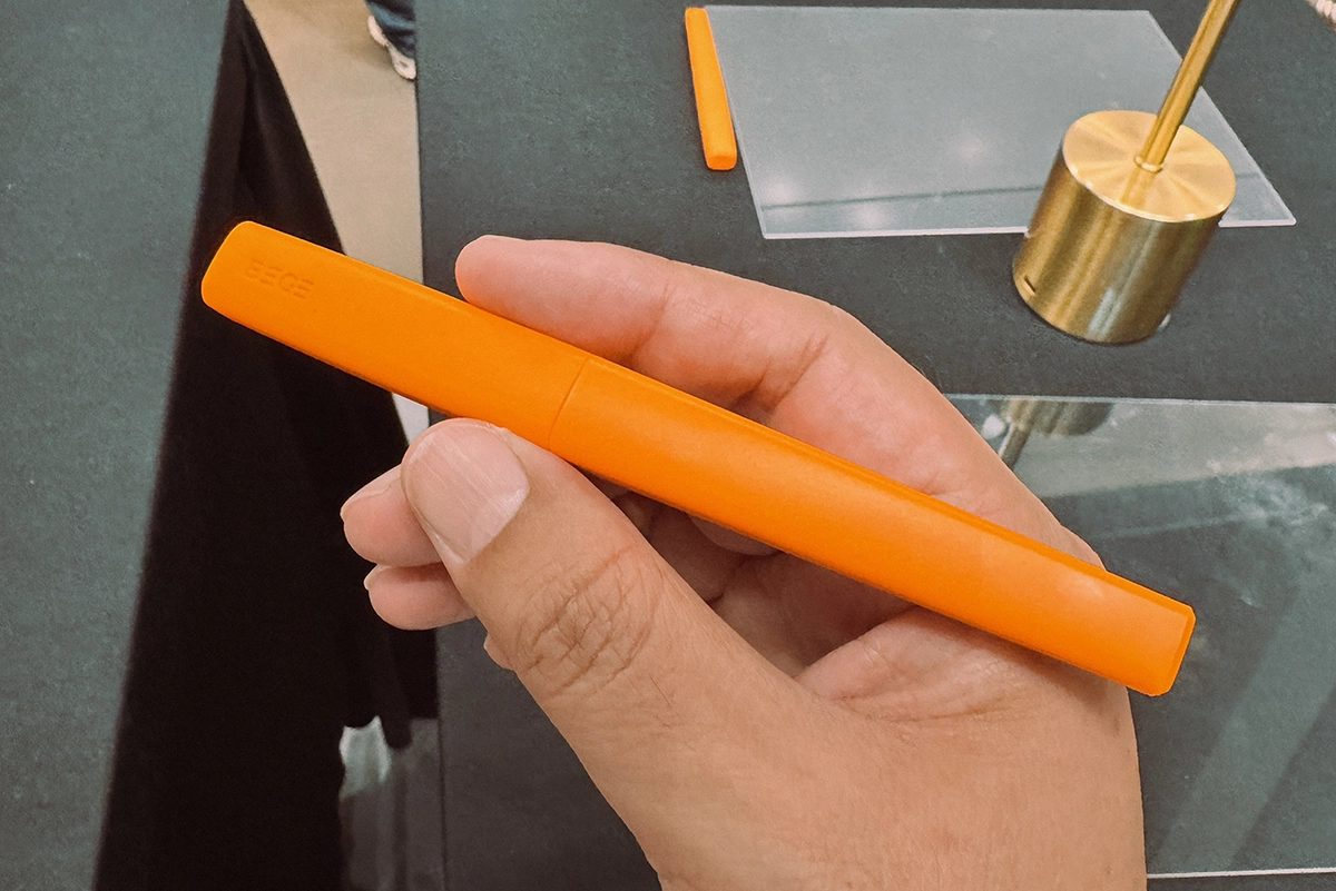 베개 만년필 더 파워풀 리미티드 에디션